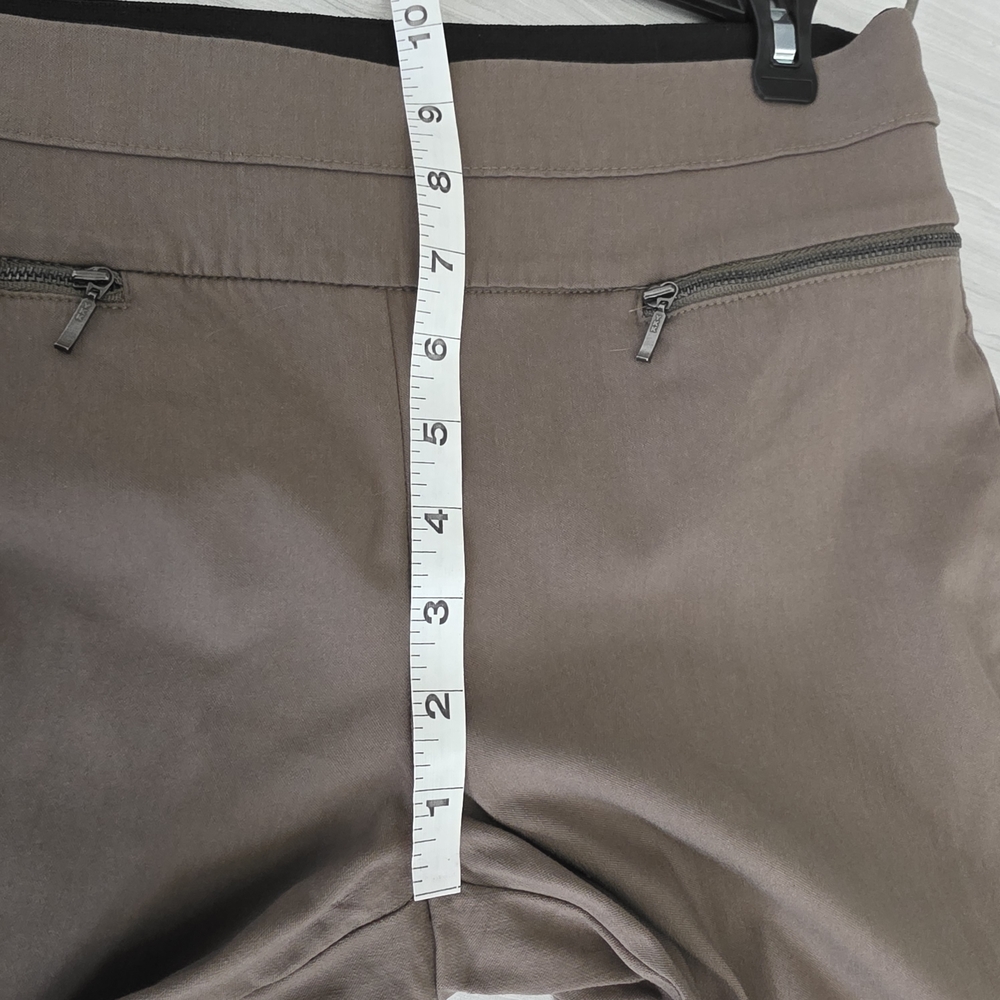 Candie's Olive Pull-On Waist Pants - Picture 3 of 6
